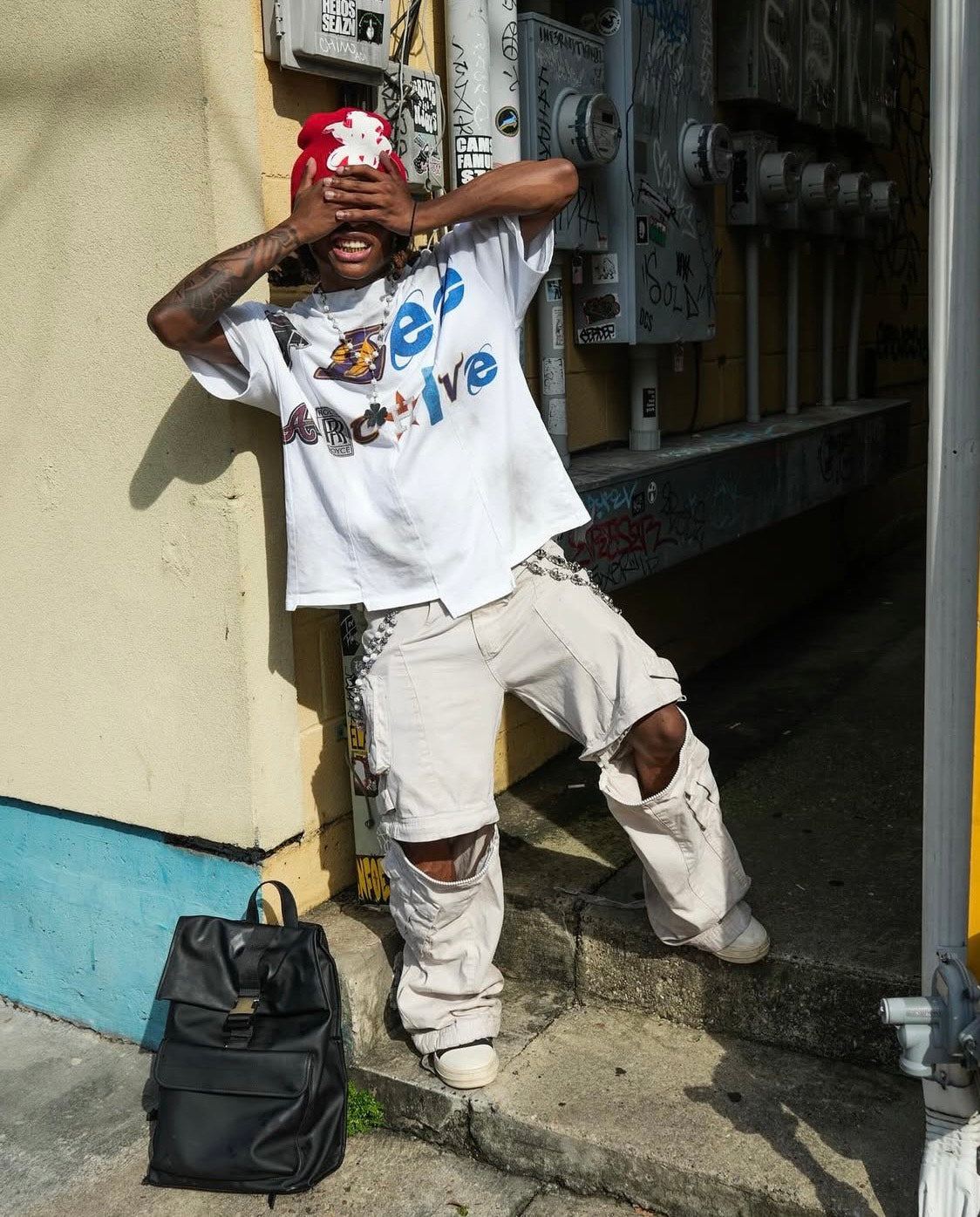 WHITE FLEE TEE
